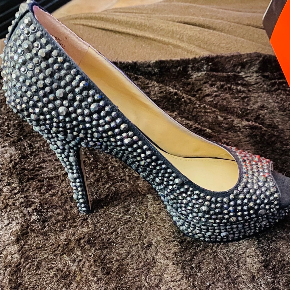 Gorgeous Charcoal black Crystals open toe